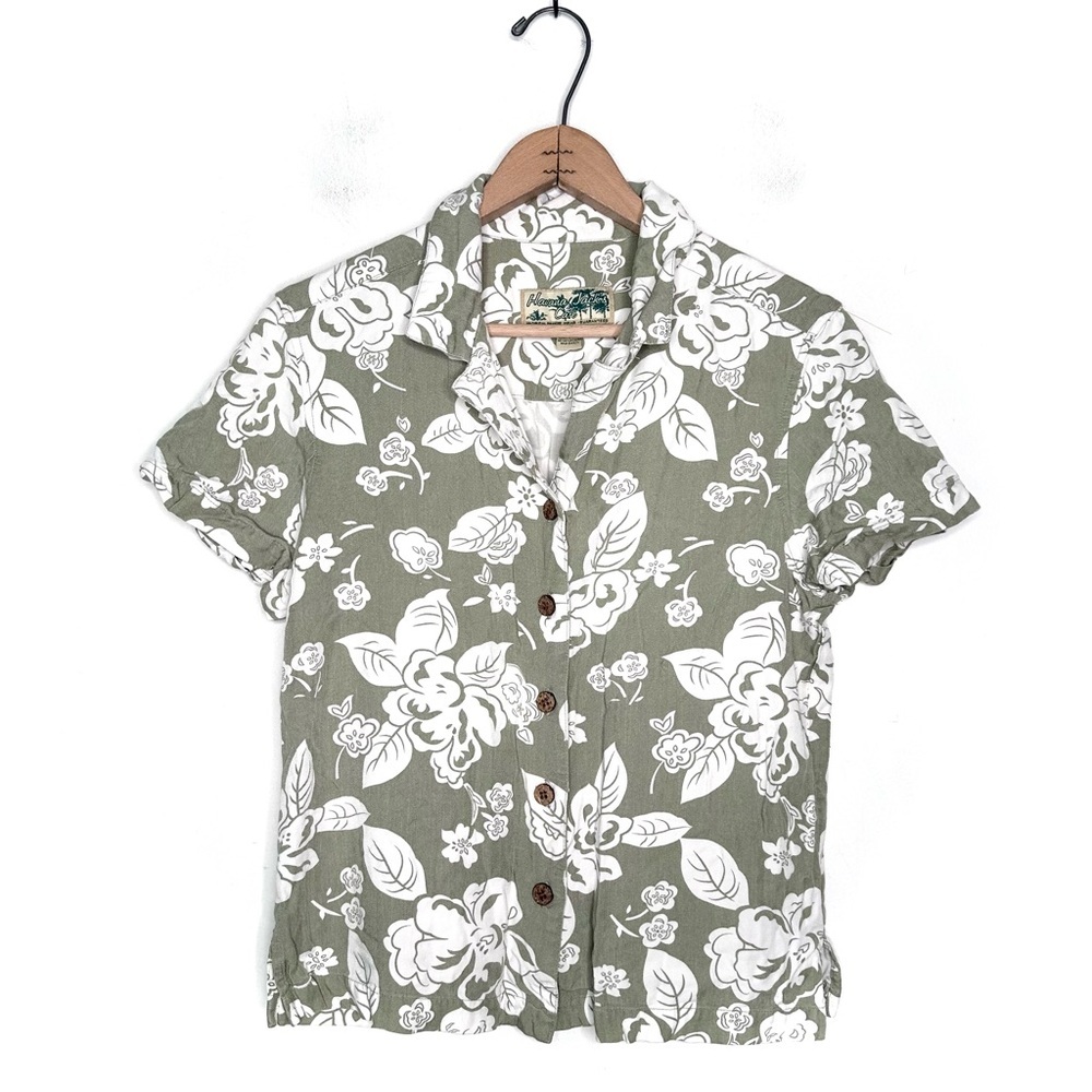 Havana Jack’s Cafe Woman’s Floral Button-Up Hawaiian Shirt Size Small